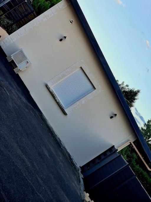 Les Logements De Laura Saint-Maur  Exteriör bild